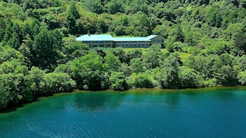 premium-lake-toya