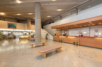 Mostrador de check-in y check-out