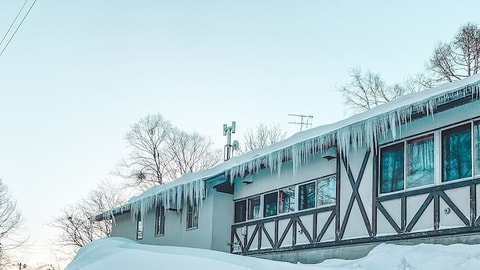 Primary image