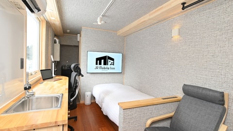 Primary image
