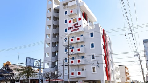 Primary image