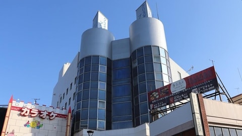 Primary image