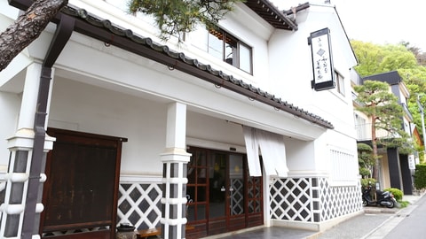 Primary image
