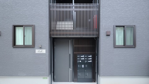 Primary image