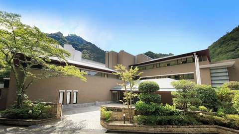 Primary image