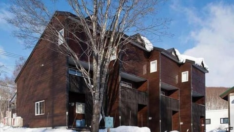 Primary image