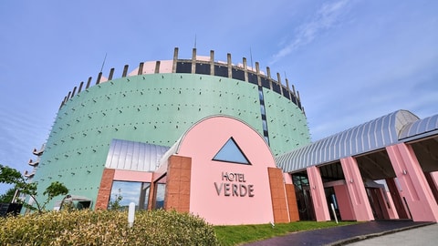 Primary image