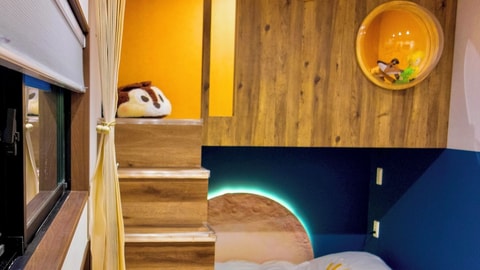 Children's theme room