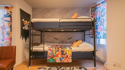 Primary image