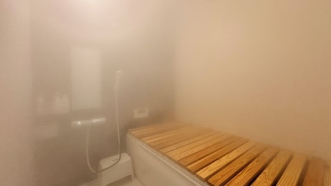 Private spa tub