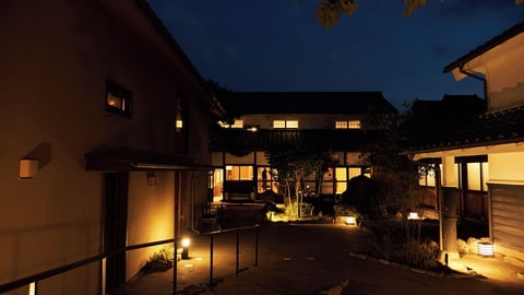 Primary image