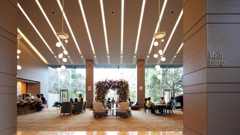 Lobby lounge
