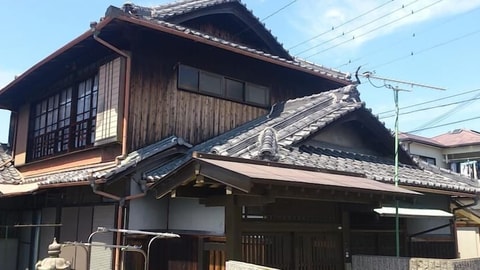 Primary image