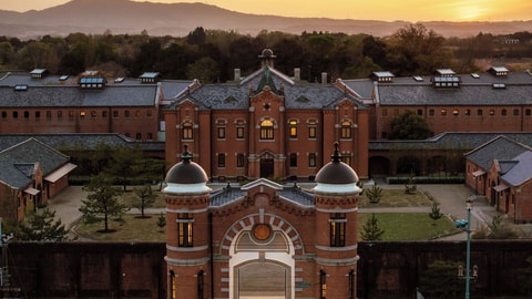 Primary image