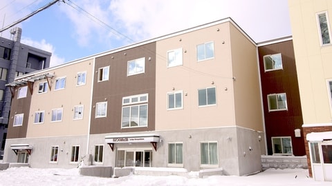 Primary image