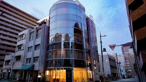 Primary image