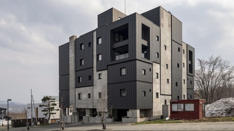 Primary image