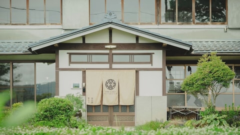 Primary image
