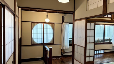 Primary image