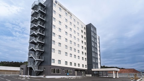 Primary image