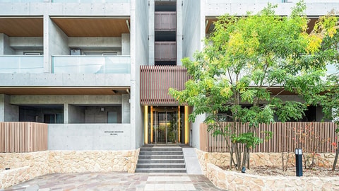 Primary image