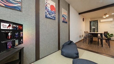 Primary image