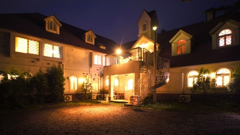 Primary image