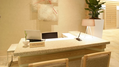 Concierge desk