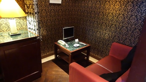 Lobby sitting area