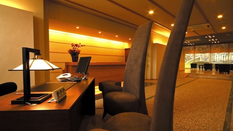 Concierge desk