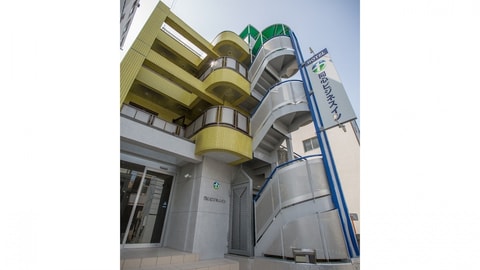 Primary image
