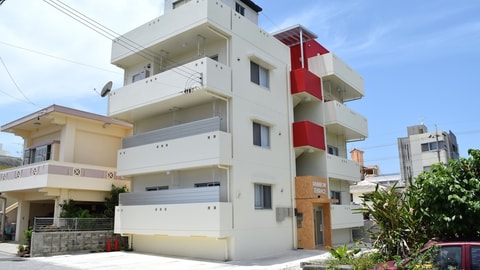 Primary image