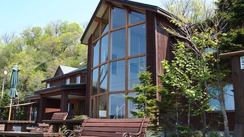 Primary image