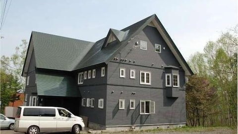 Primary image