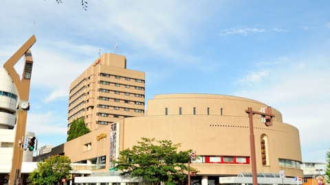 Primary image