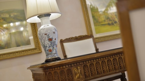 Concierge desk