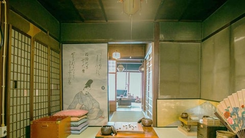 Primary image