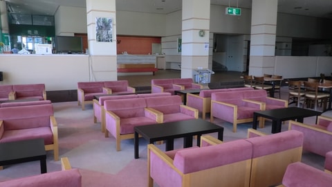 Lobby lounge
