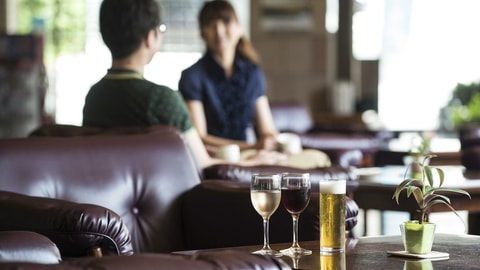 Lobby lounge
