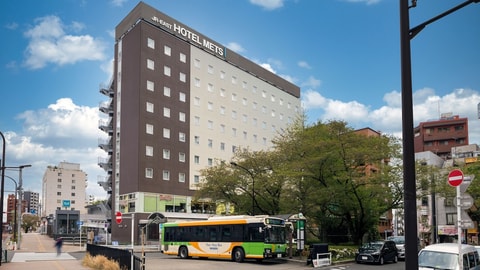 Primary image