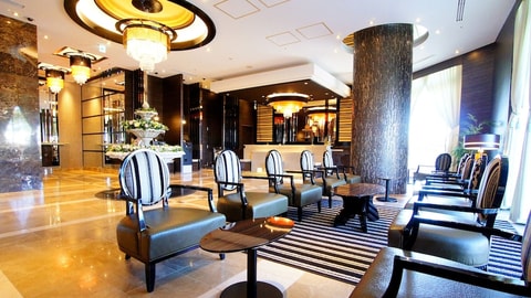 Lobby sitting area