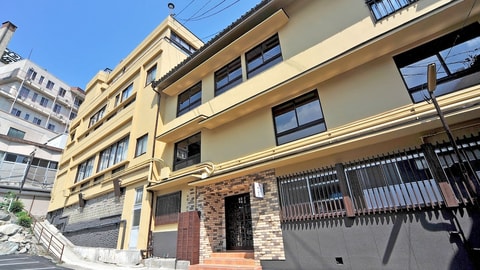 Primary image