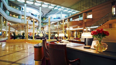 Concierge desk