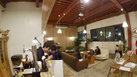 Lobby lounge