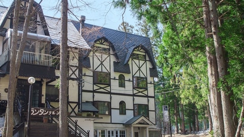 Primary image