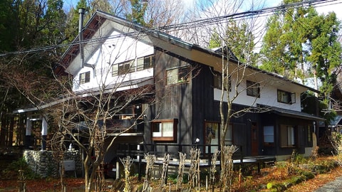 Primary image