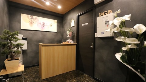 前台