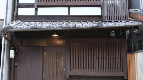 Primary image