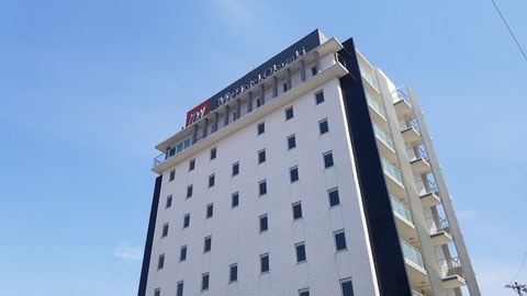 Primary image
