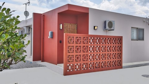 Primary image